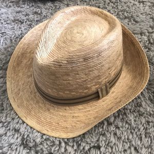 Hard straw cowboy/floppy hat